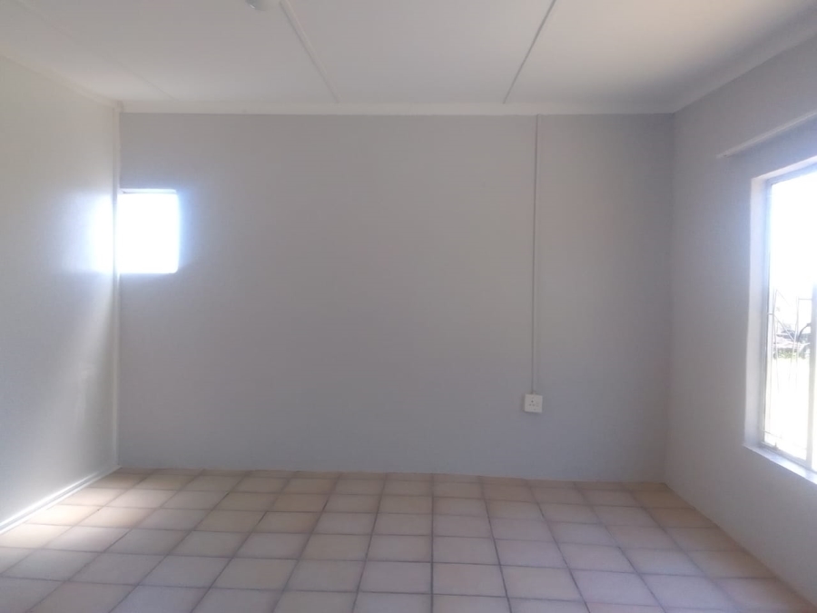 To Let 3 Bedroom Property for Rent in East London Rural Eastern Cape